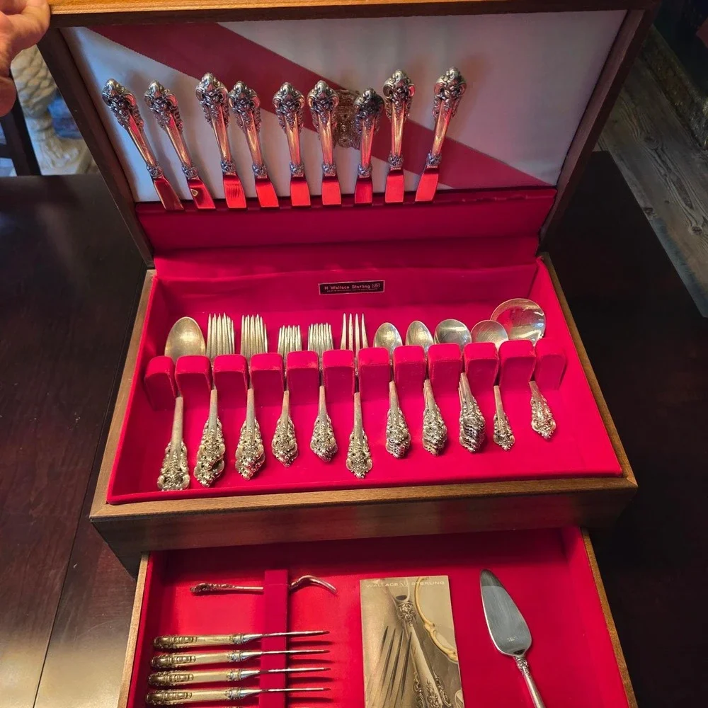 Wallace Grande Baroque Sterling Silver Flatware Set 61 Pieces Wooden Chest